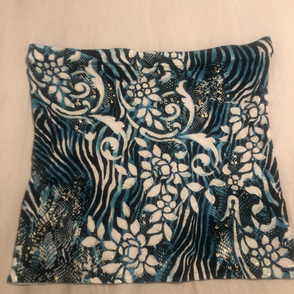Cache tube top